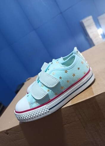 29 Beden CONVERSE KIZ ÇOCUK SPOR AYAKKABI