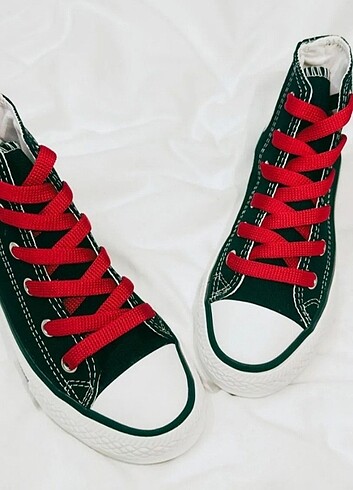 Converse AYICIK BASKI KIRMIZI BAĞCIKLI CONVERSE SPOR AYAKKABI