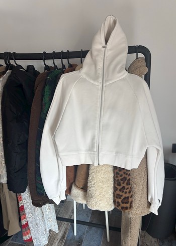 xs Beden Beyyoğlu Beyaz Kapüşonlu Fermuarlı Sweatshirt