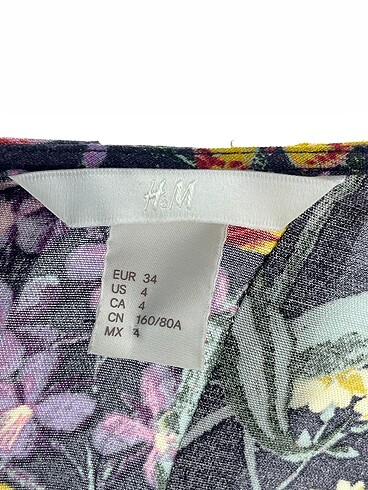 34 Beden çeşitli Renk H&M Kısa Elbise %70 İndirimli.