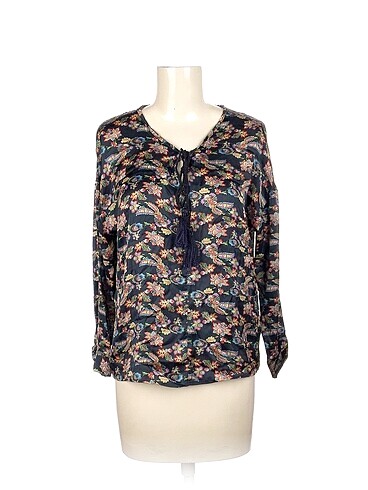 Batik Bluz %70 İndirimli.