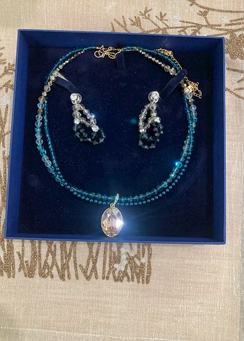  Beden Swarovski Turkuaz Boncuklu Takı Seti