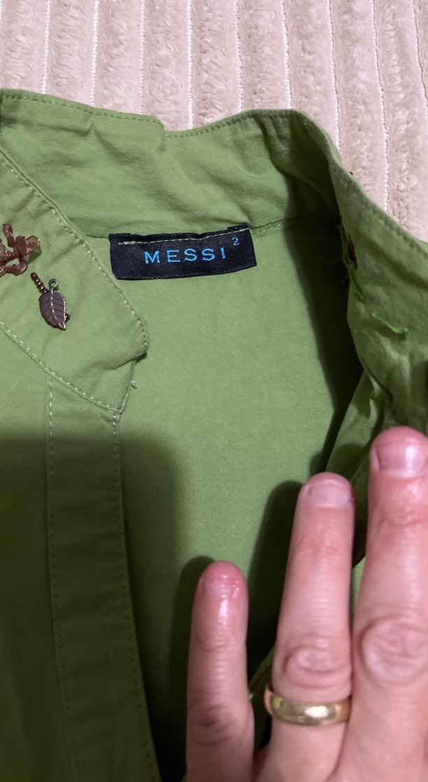 Düğmeli Nakışlı Uzun Kollu - Görsel 3