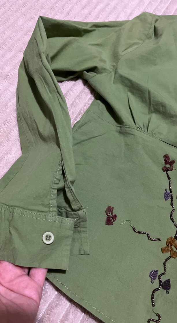 Düğmeli Nakışlı Uzun Kollu - Görsel 5