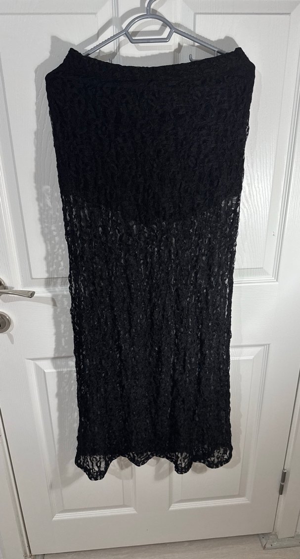 Siyah Dantel Uzun Şortlu Etek - Görsel 2