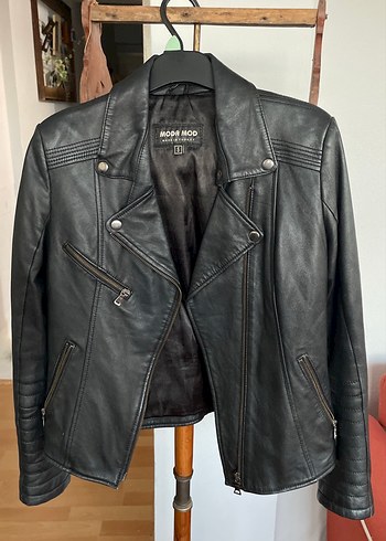 Kadın Siyah Deri Biker Ceket