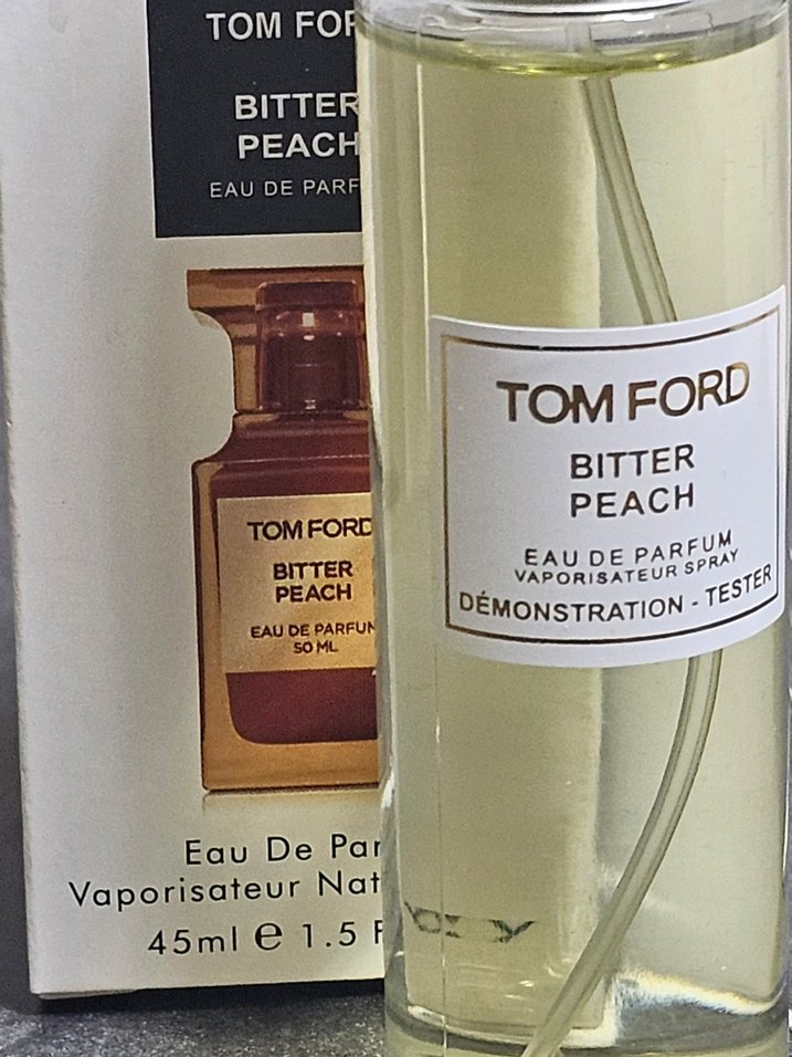 Tom Ford Bitter Peach Kadın Parfümü 45 ml - Görsel 2