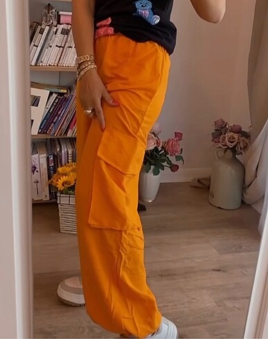 l Beden turuncu Renk Calvin Klein Paraşüt kumaş pantolon