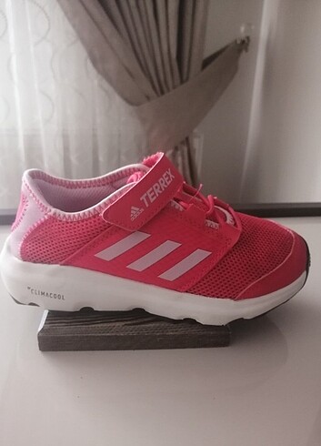 Adidas pembe kız çocuk spor ayakkabı