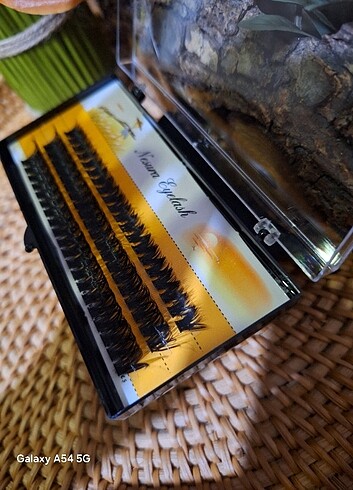 Parça model takma kirpik - Görsel 3