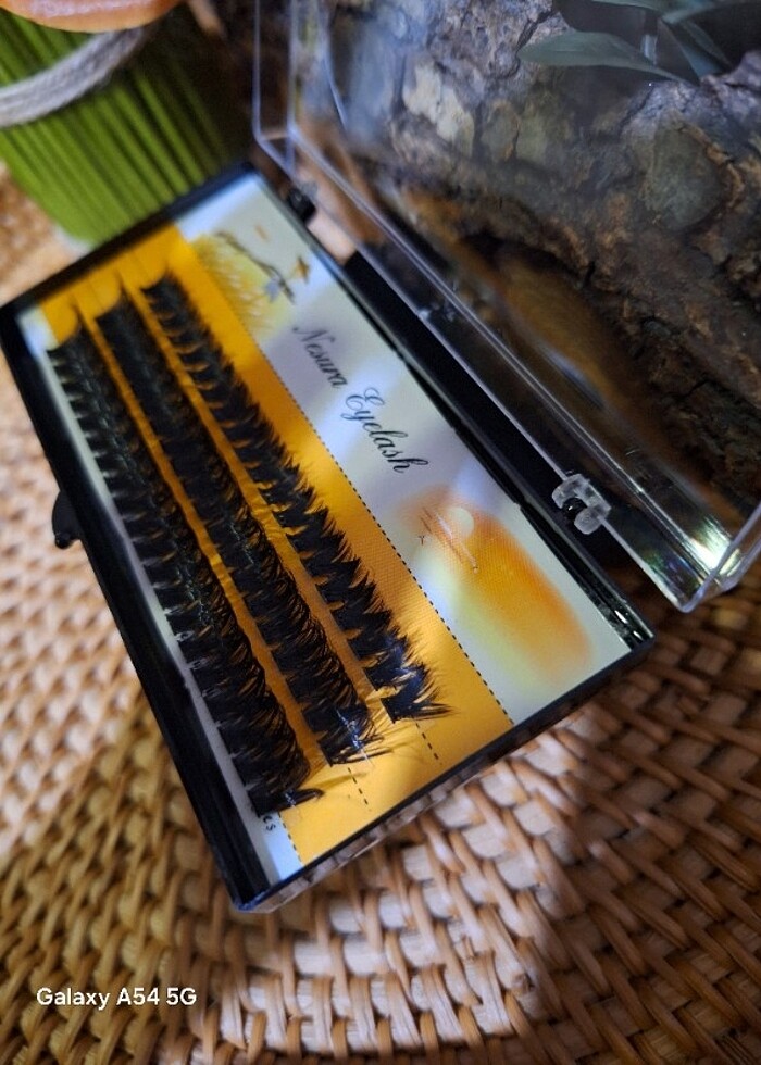 Parça model takma kirpik - Görsel 3