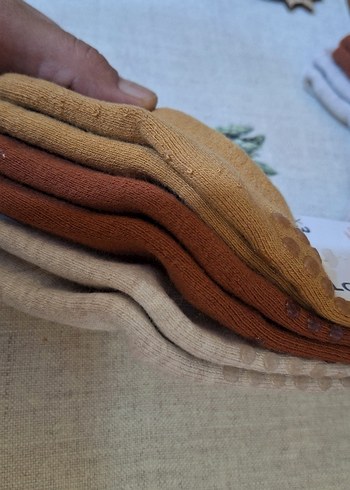 Çocuk kışlık kaldırmaz taban çorap 4 lü - Görsel 15