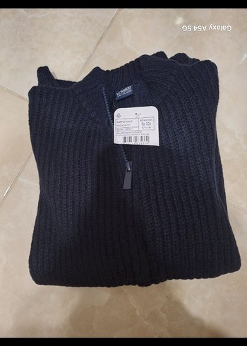 LC Waikiki Lacivert Yün Örgü Hırka