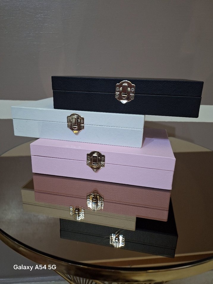 SUNİ DERİ Takı Kutusu - Görsel 4