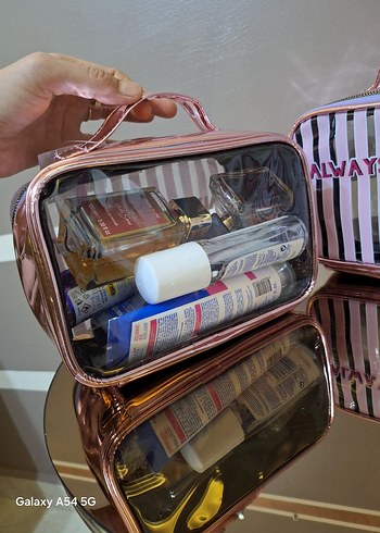 Kadın Makyaj Çantası - Görsel 2