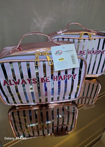 Kadın Makyaj Çantası - Görsel 7