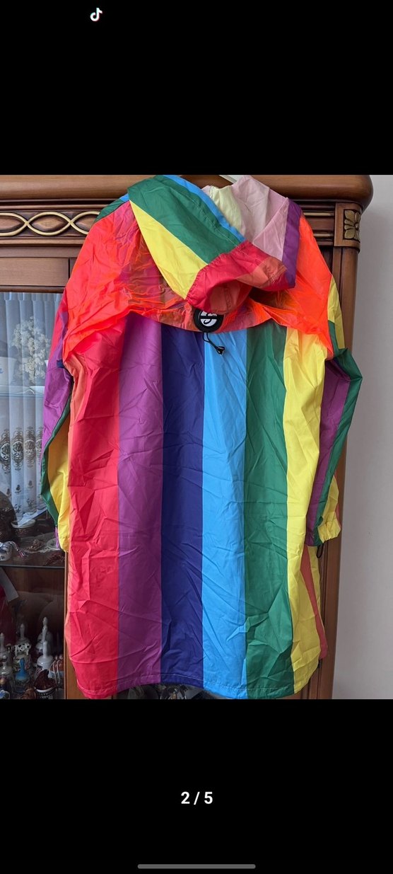 renkli yağmurluk - Görsel 2