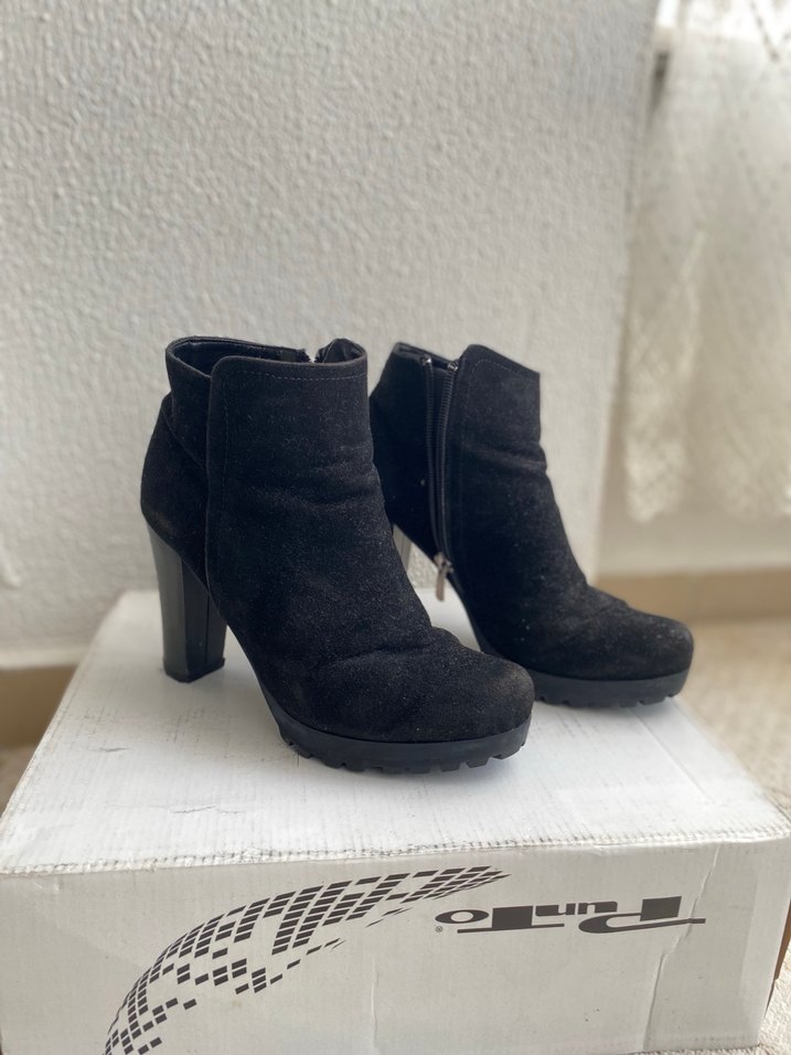 Siyah Süet Platform Topuklu Kadın Bot - Görsel 3