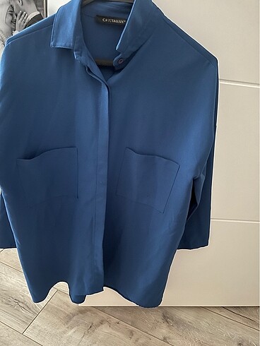 Hiçbir kusuru yoktur oversize modeldir