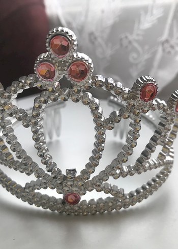 Kırmızı Taşlı Çoçuk Taç - Görsel 2