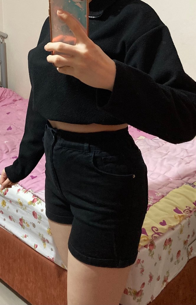 Siyah Beli Lastikli Kot Şort - Görsel 2