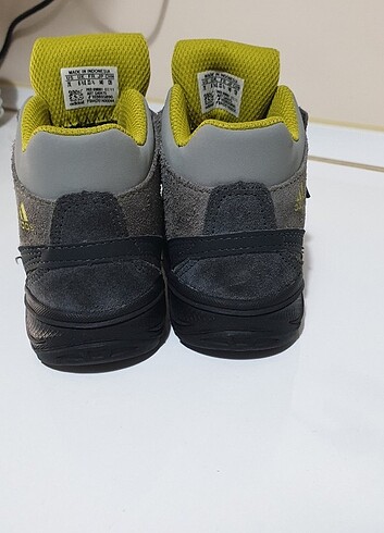 23 Beden Adidas 23.5 numara