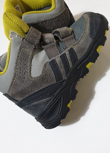 23 Beden gri Renk Adidas 23.5 numara