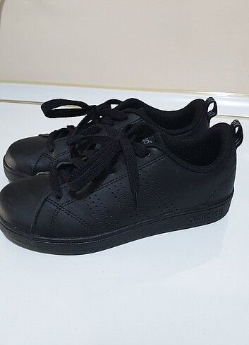 Adidas Adidas 33 numara ayakkabı