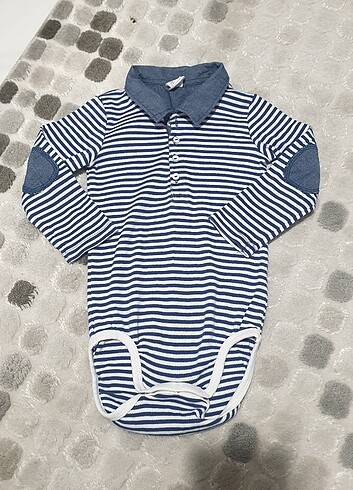 H&M 12-18 aylık çıtçıtlı yakalı badi 