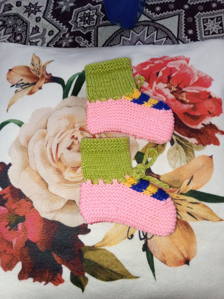 Renkli Nakışlı Kız Çorabı - Görsel 5