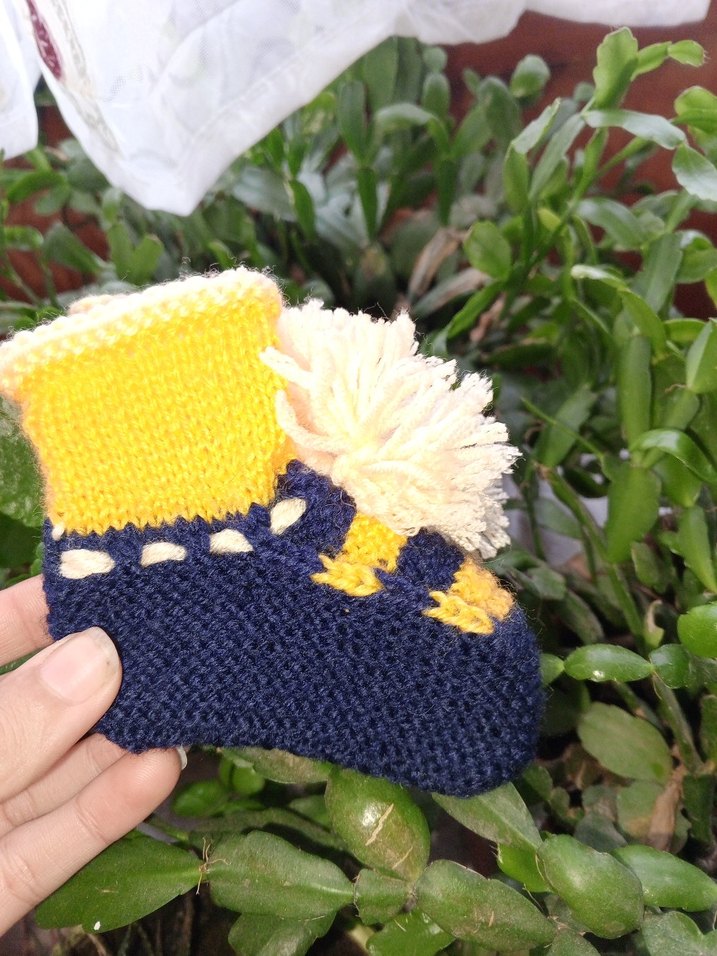 Sarı Nakışlı erkek Çocuk patik - Görsel 3