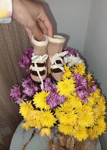 Örgü Bohem Kız Bebek Botu - Görsel 3