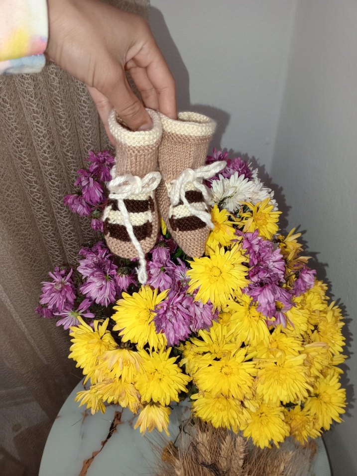 Örgü Bohem Kız Bebek Botu - Görsel 3