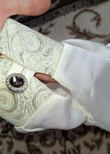 Beyaz Nakışlı Düğmeli Çocuk sünnetTakımı - Görsel 8