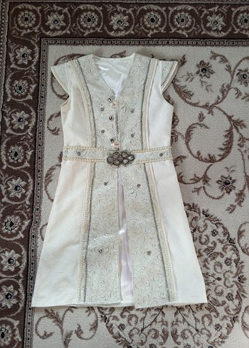 Beyaz Nakışlı Düğmeli Çocuk sünnetTakımı - Görsel 19