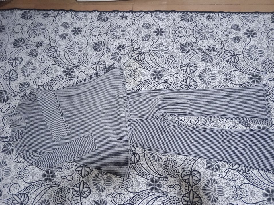 Gri Piliseli Uzun Kadın Takım - Görsel 3