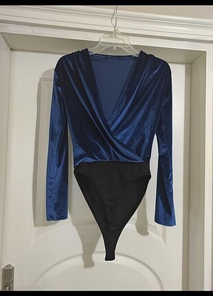 Lacivert bodysuit 