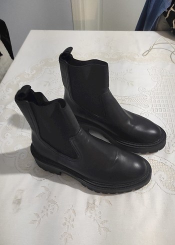 Siyah Goth Tarzı Kadın Lastik Topuklu Bot