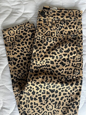 32 Beden Leopar pantolon