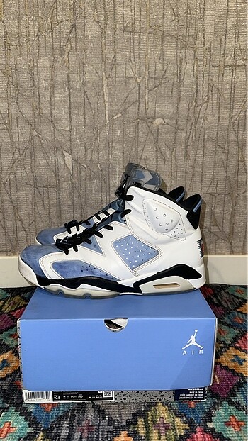 44 Beden AIR JORDAN 6 UNC WHITE