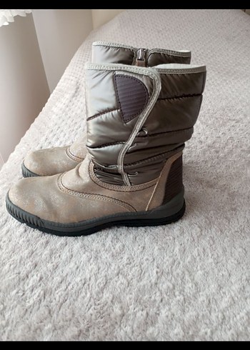 Alman malı bayan Bot - Görsel 2