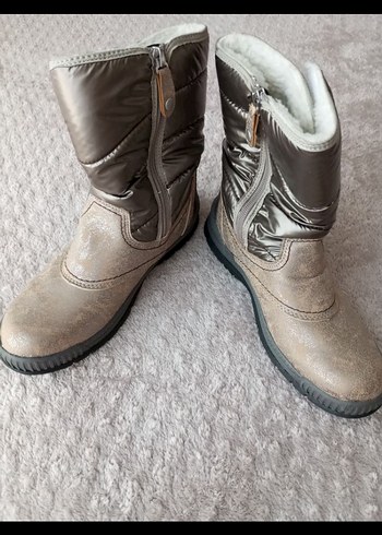 Alman malı bayan Bot - Görsel 3