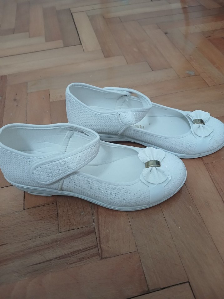 Kız Çocuk Beyaz Fiyonk Detaylı Babet - Görsel 2