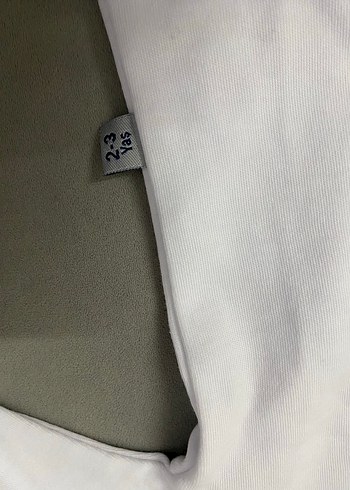 Beyaz Çocuk bluz - Görsel 2