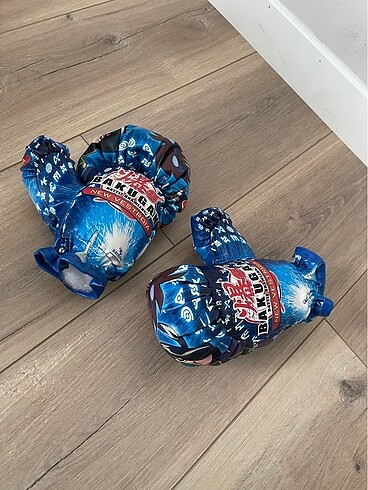 Bakugan eldiveni - Görsel 3