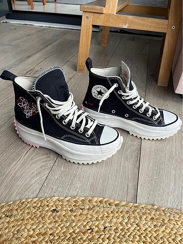 Converse Run Star Hike Hi Valentine's With Love