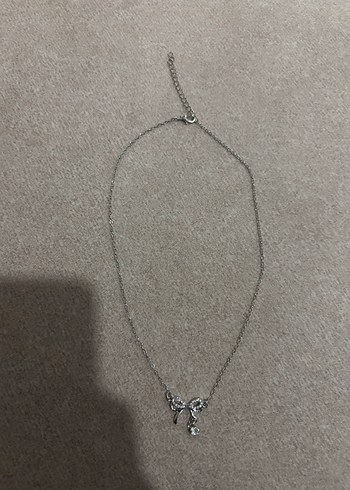 Gri Zincir Detaylı Minimalist Midi Kolye - Görsel 2