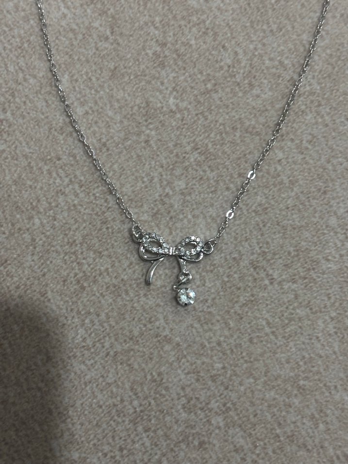 Gri Zincir Detaylı Minimalist Midi Kolye - Görsel 3