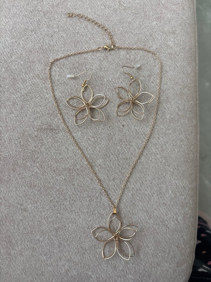 Altın Renkli Mini Çiçek Desenli Bohem Kolye Seti - Görsel 2