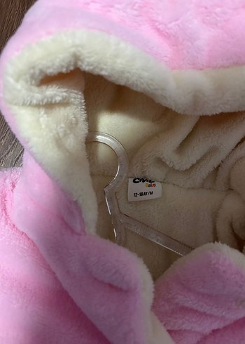 Kız Çocuk Pembe Kürklü Kapüşonlu Ceket - Görsel 3